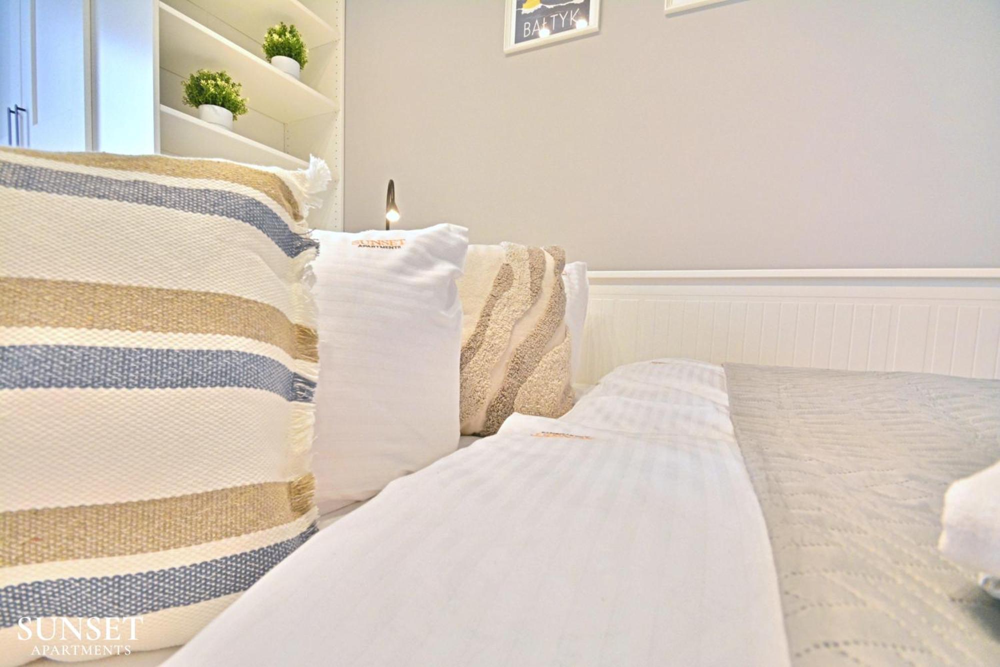 Sunset Apartments - Roosevelta - Premium - Garaz ชวีโนวิชแจ ภายนอก รูปภาพ